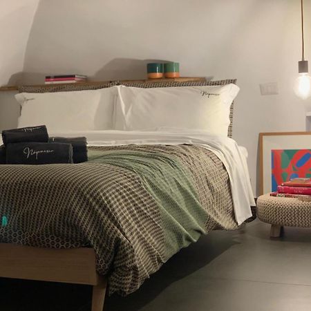 Apartament Napoesia Duomo House Neapol Zewnętrze zdjęcie