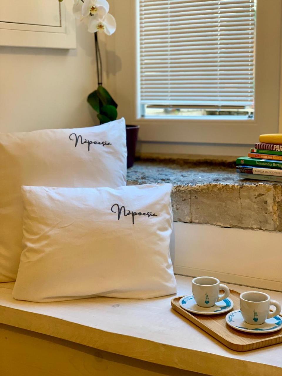 Apartament Napoesia Duomo House Neapol Zewnętrze zdjęcie