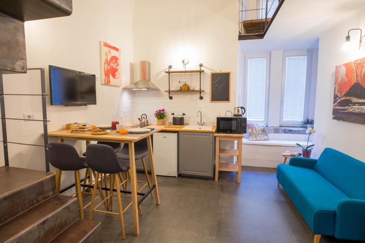 Apartament Napoesia Duomo House Neapol Zewnętrze zdjęcie
