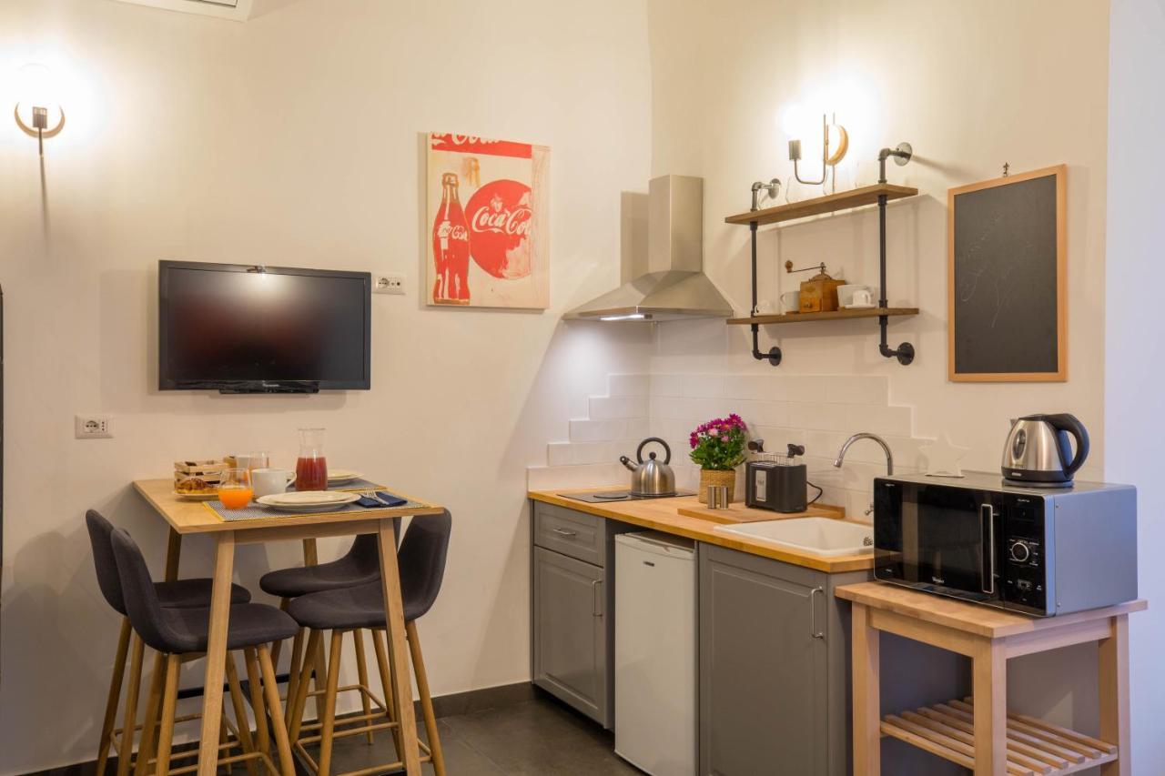 Apartament Napoesia Duomo House Neapol Zewnętrze zdjęcie